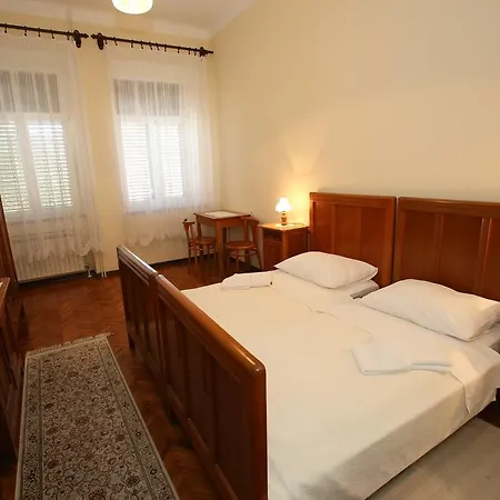 Гостевой дом & Three Angels Башка