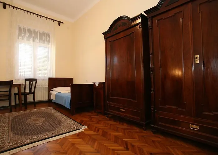 & Three Angels Vendégház 3*