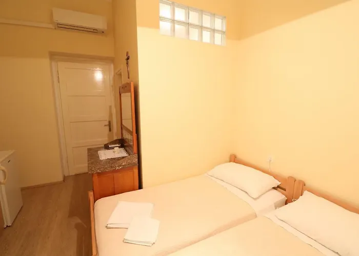 Vendégház & Three Angels