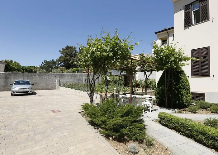 Vendégház & Three Angels