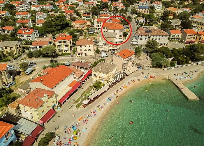 & Three Angels 招待所 巴斯卡