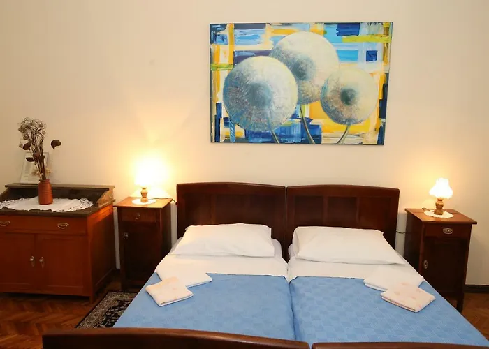 & Three Angels Pensjonat Baška