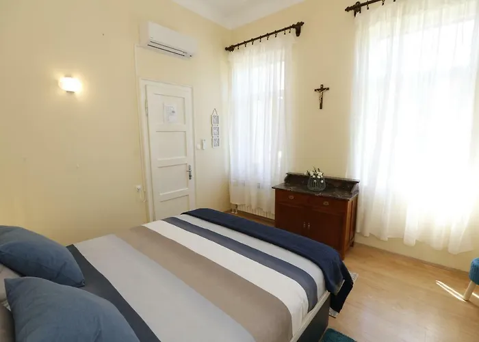 Pensjonat & Three Angels Baška