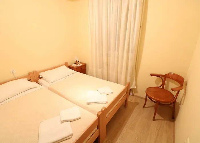 & Three Angels Pensjonat