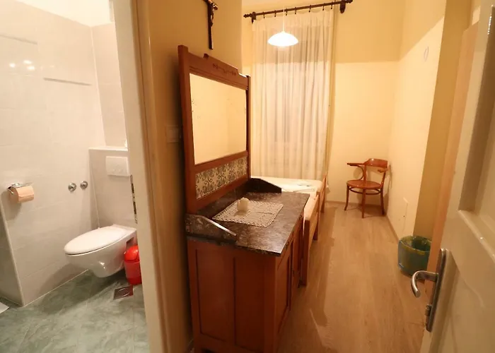 & Three Angels Pensjonat Baška