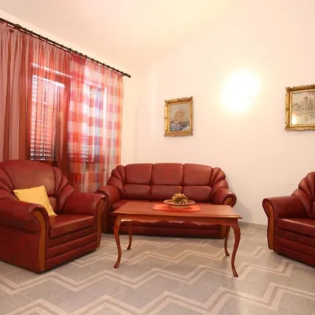 Vendégház & Three Angels